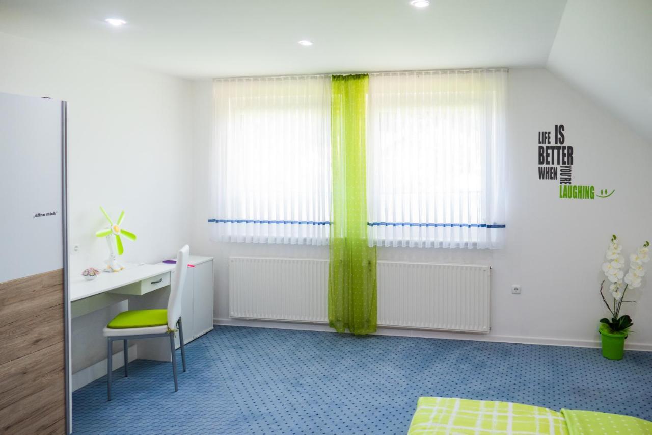 Modrin Apartments คัมนิค ภายนอก รูปภาพ