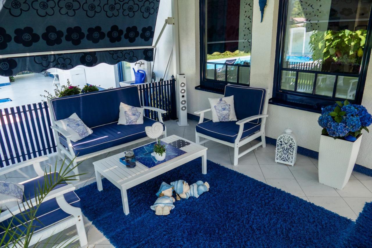 Modrin Apartments คัมนิค ภายนอก รูปภาพ